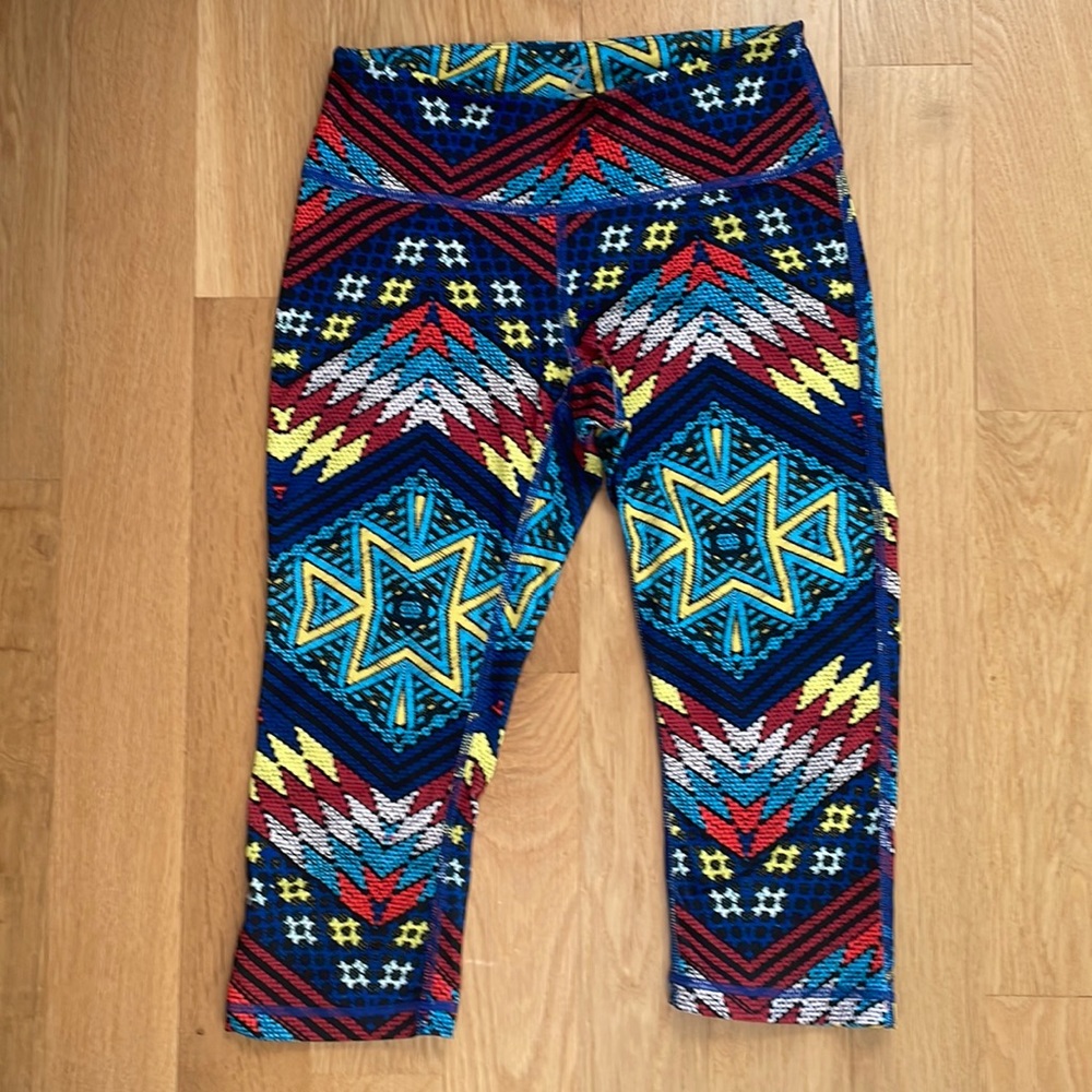 ZELLA Activewear Capri Leggings - Blue multi small